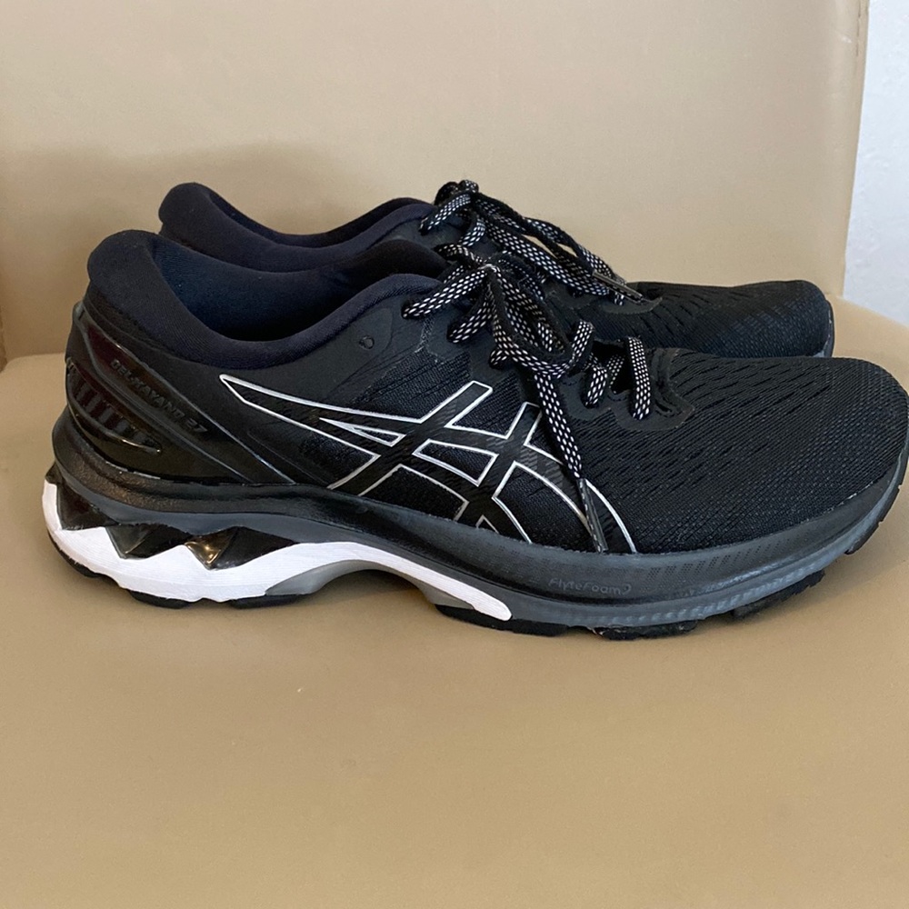 Mens ASICS running shoes